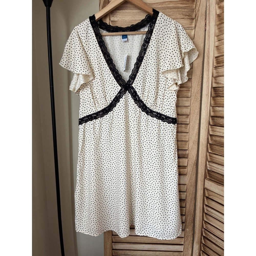 Old Navy Polka Dot Babydoll Dress Cream Black Lace Trim V-Neck Petite Large NWT